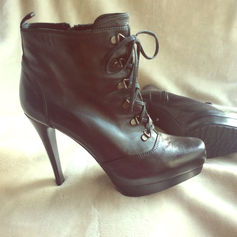 Stuart Weitzman Black Boots